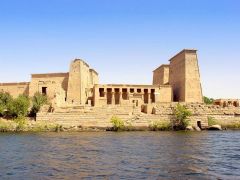 Tapeta karnak.jpg