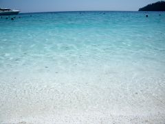 Tapeta marble-beach-gulf.jpg